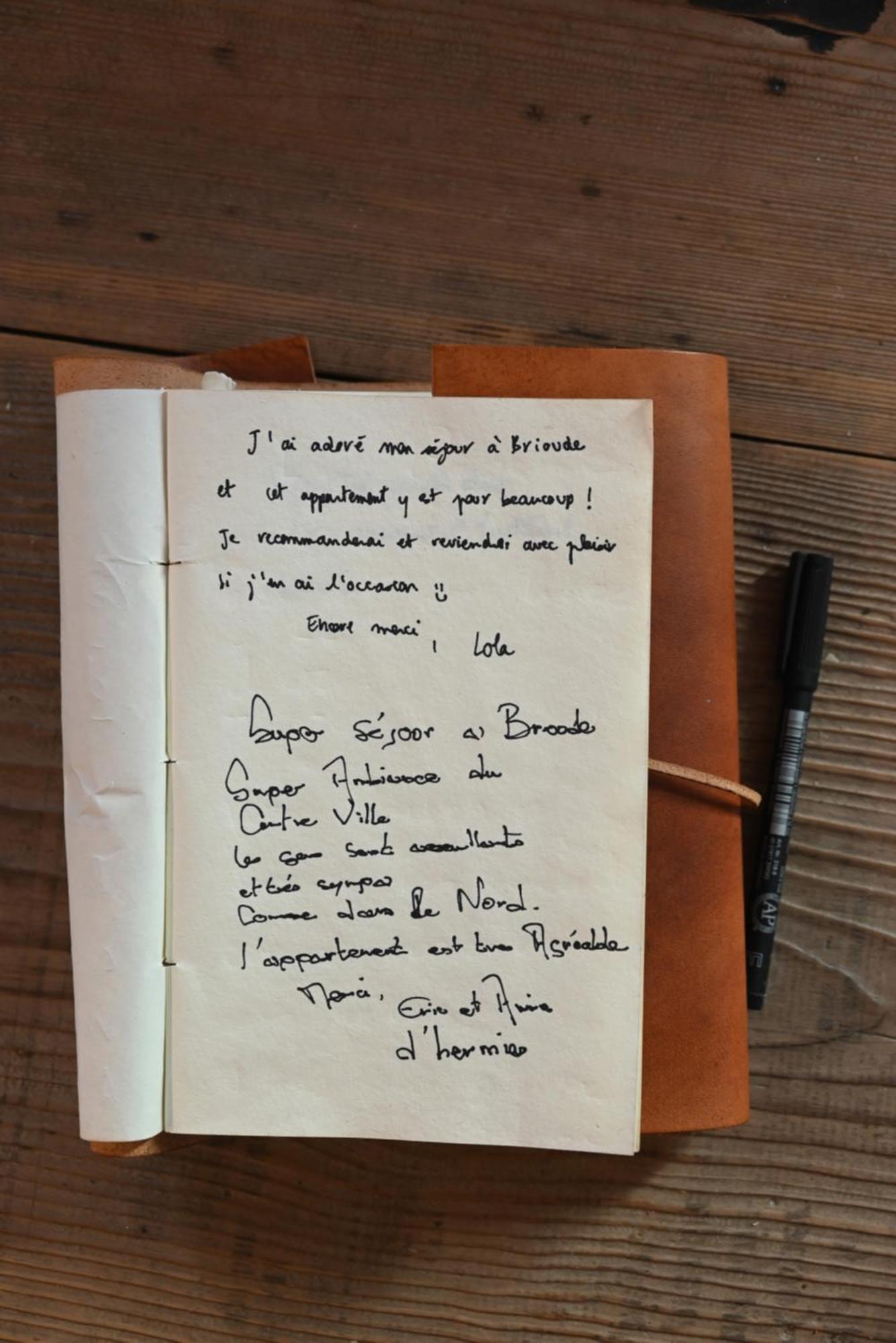 La Brocante - Meilleurhote-Brioude Extérieur photo